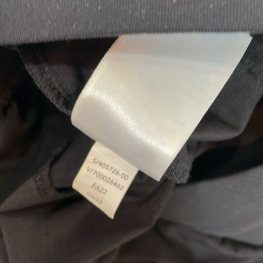 Athleta Trekkie North Jogger Size 18 Black EUC - Picture 11 of 15
